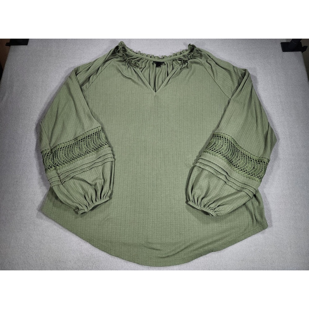 Torrid Olive Green Crochet Long Sleeve Boho Peasant Top Split V Neck Size 1 XL